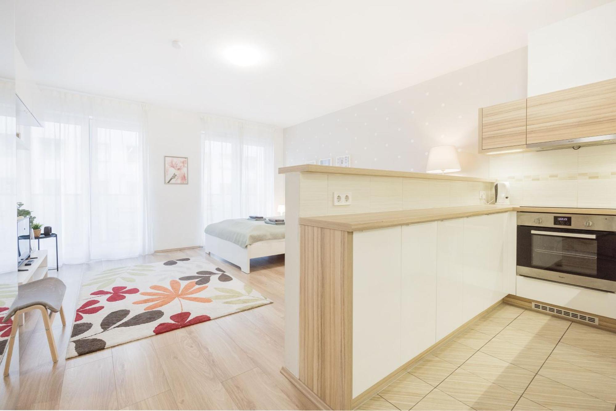 The Chic Crib With Balcony Apartamento Budapeste Exterior foto